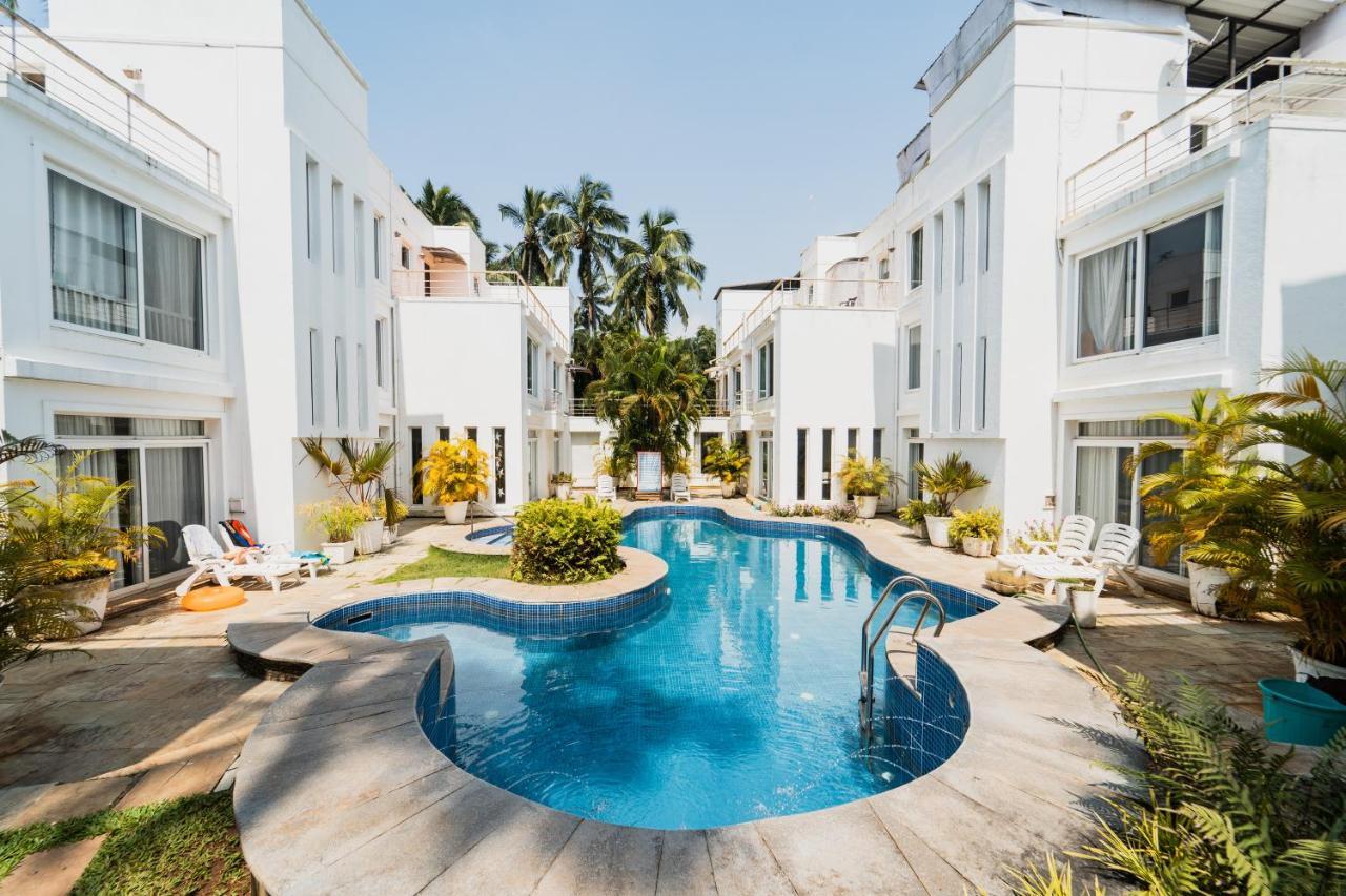 Villa M - Jia 3- 3Bhk In Candolim, Pool Facing, Near Beach, Breakfast Included Εξωτερικό φωτογραφία