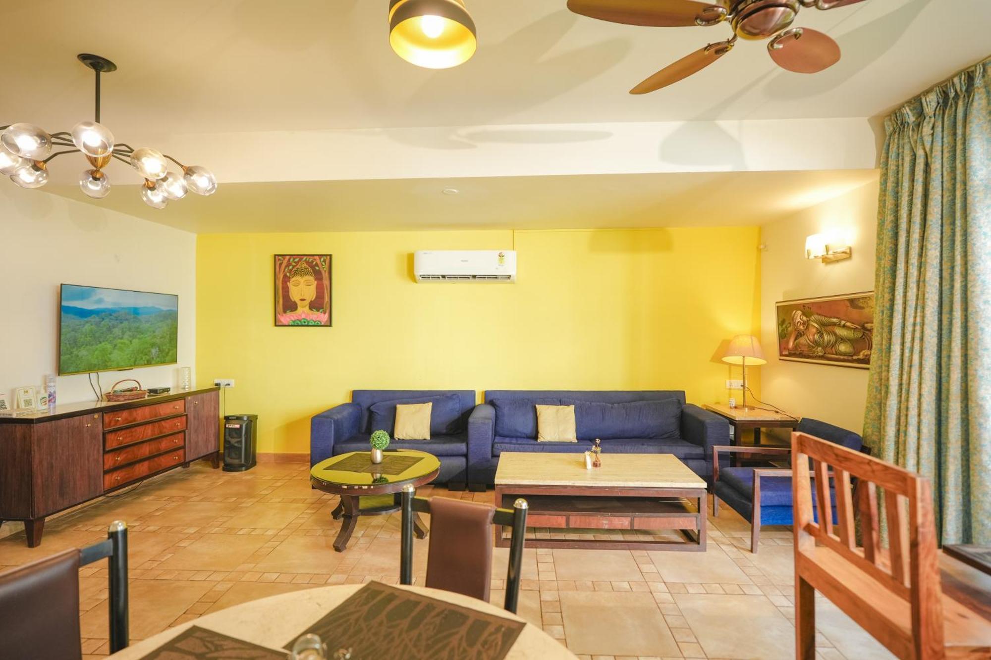 Villa M - Jia 3- 3Bhk In Candolim, Pool Facing, Near Beach, Breakfast Included Εξωτερικό φωτογραφία