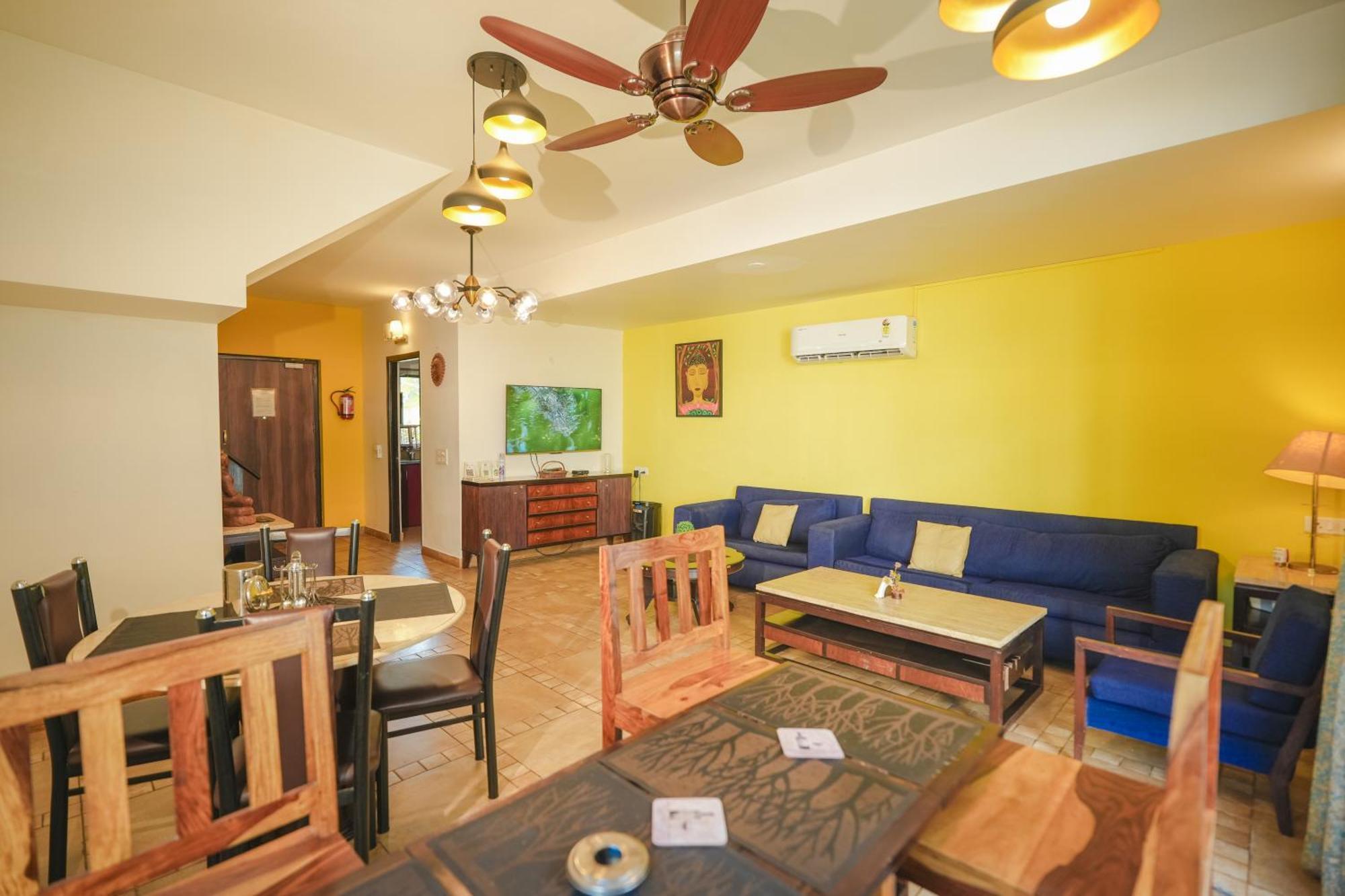Villa M - Jia 3- 3Bhk In Candolim, Pool Facing, Near Beach, Breakfast Included Εξωτερικό φωτογραφία
